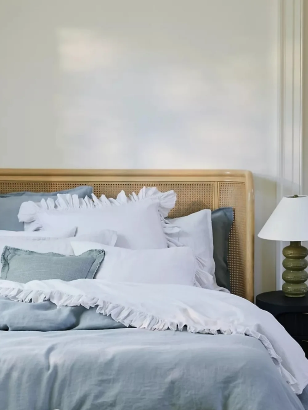 Organic Cotton Spa Sateen Ruffled Duvet Cover